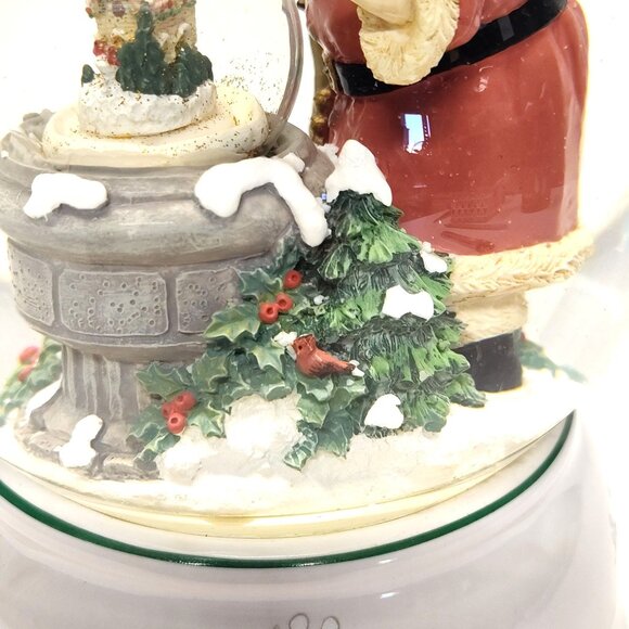 Pfaltzgraff Winterberry Santa Musical Snow Globe Play I'll Be Home For Christmas - Picture 10 of 13
